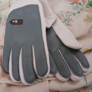 English Village gloves